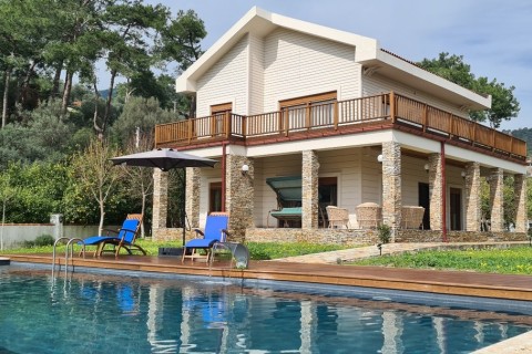 VILLA SERENA