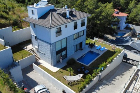 VILLA KARDELEN