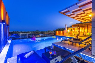 VİLLA ASYA | Antalya Kiralık Villa